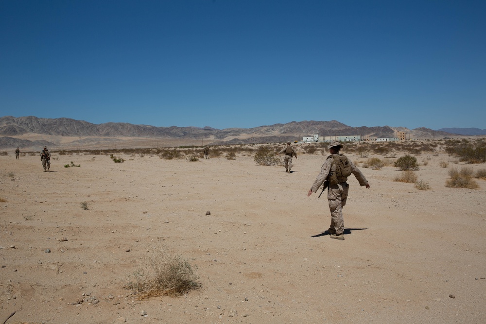 13th MEU Marines Conduct RAS Training