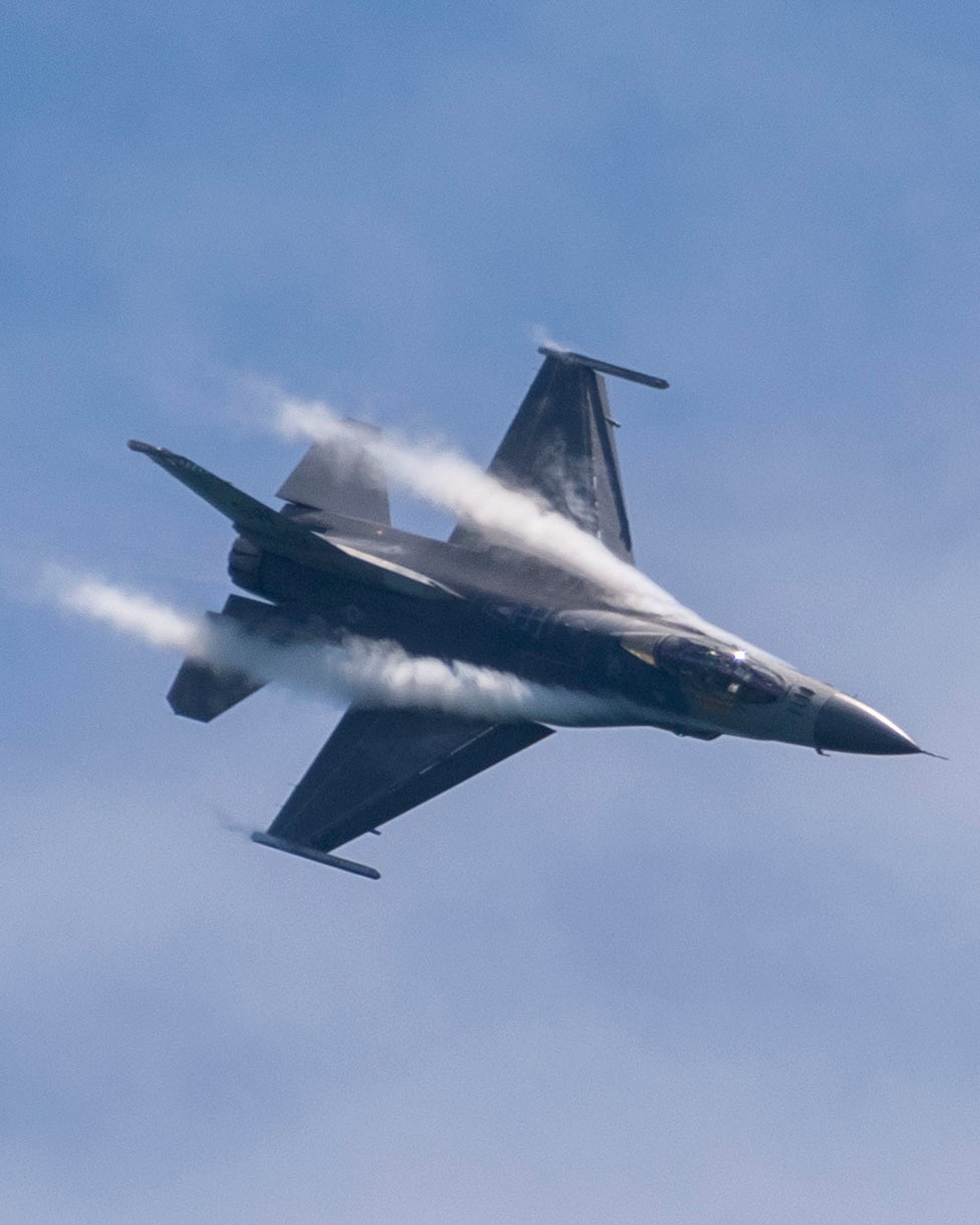 F-16 Viper Demo Team performs at the Miami Air and Sea Show