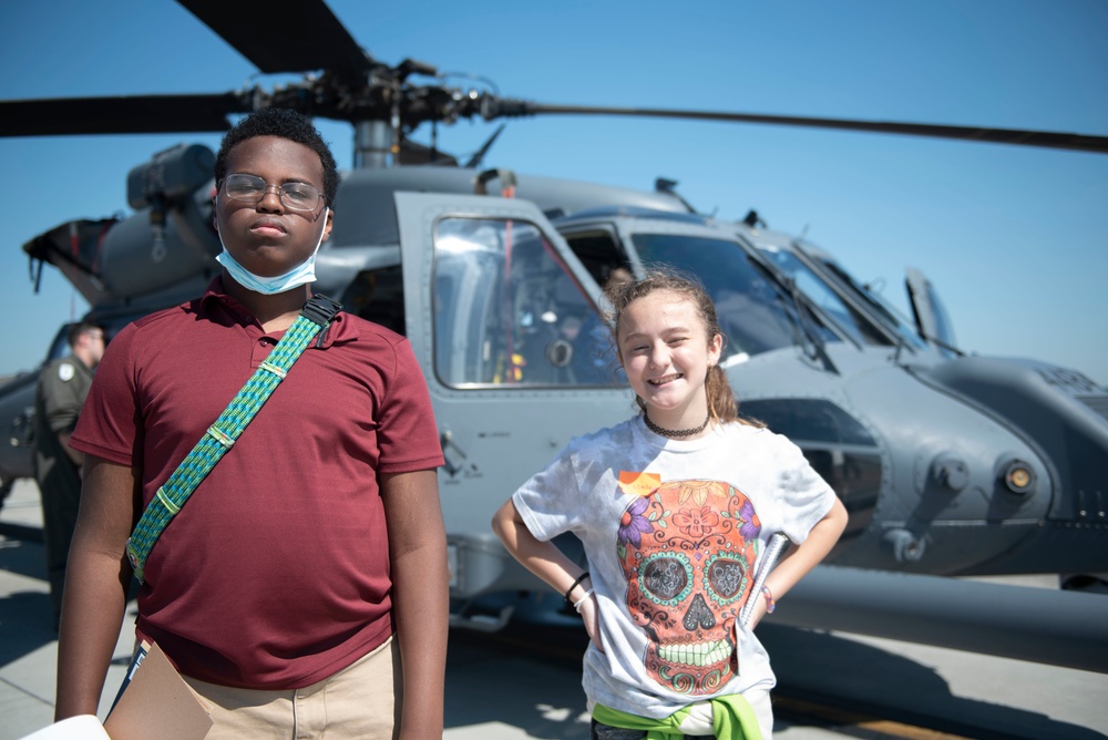 Moody’s Youth Center hosts teen shadow day