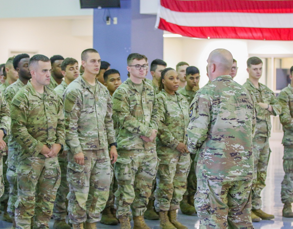 101st Airborne Division deploys