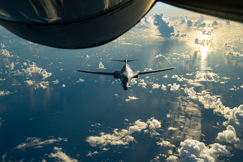 Bomber Task Force Refuels with 506th Expeditionary Air Refueling Squadron