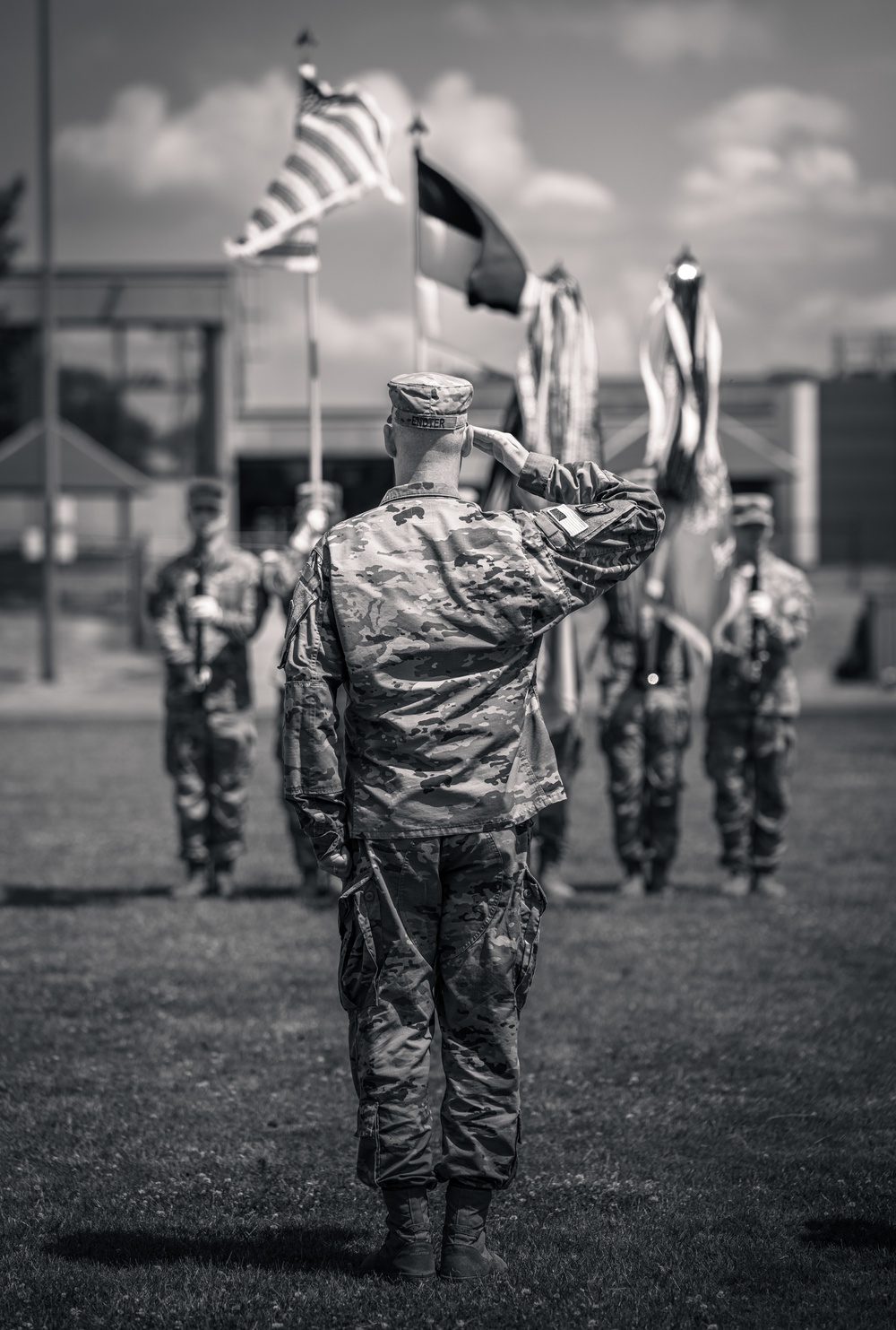 5th Battalion, 4th Air Defense Artillery Regiment commander signs off