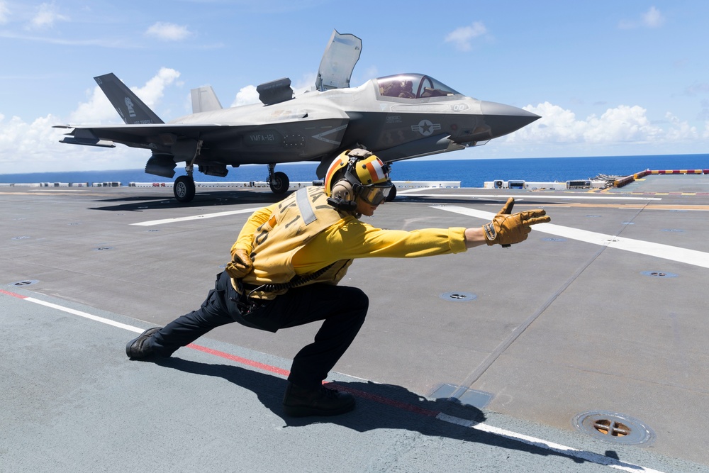 USS Tripoli: Lightning Carrier