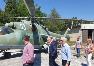 Garrison, service members visit Bulgarian museum for reflection, partnership