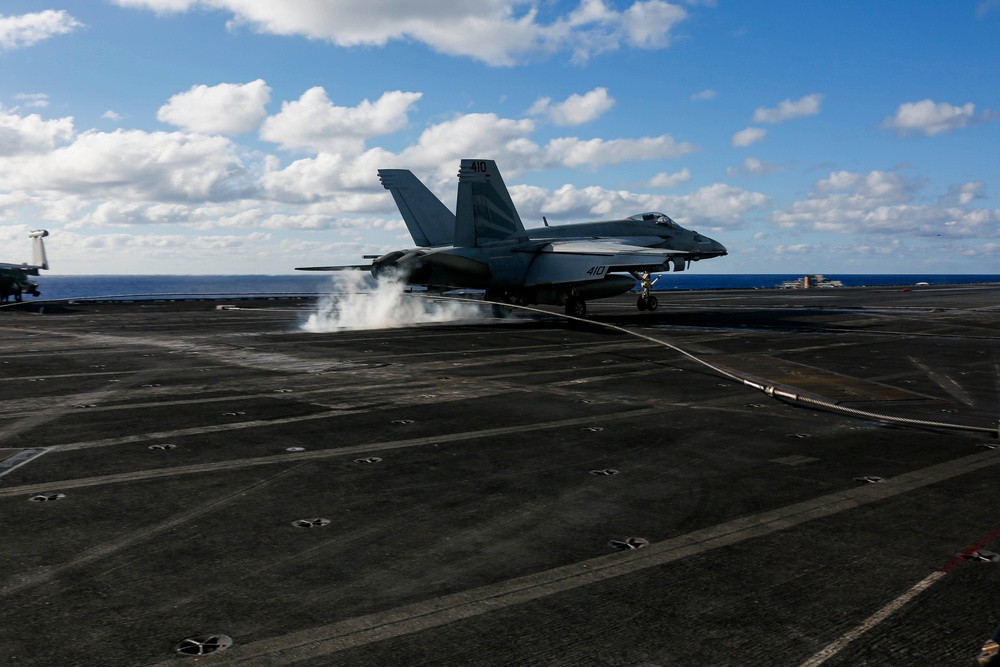 Abraham Lincoln conducts flight operations