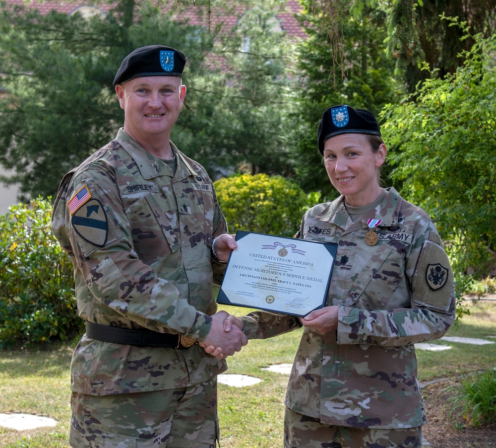 DLA Troop Support Europe &amp; Africa Change of Command