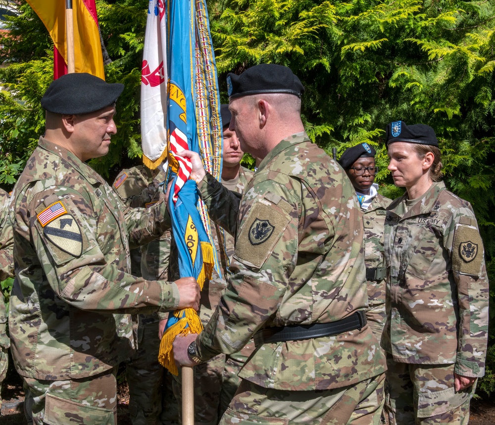 DLA Troop Support Europe &amp; Africa Change of Command
