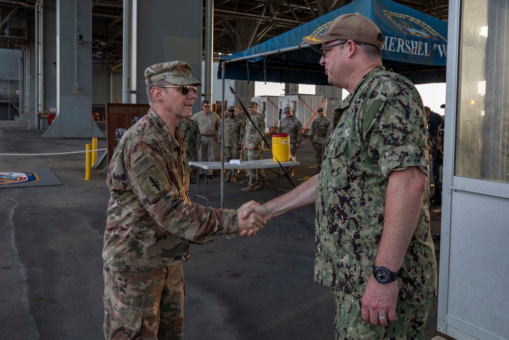 USS Hershel &quot;Woody&quot; Williams (ESB 4) hosts Commander, Combined Joint Task Force-Horn of Africa.