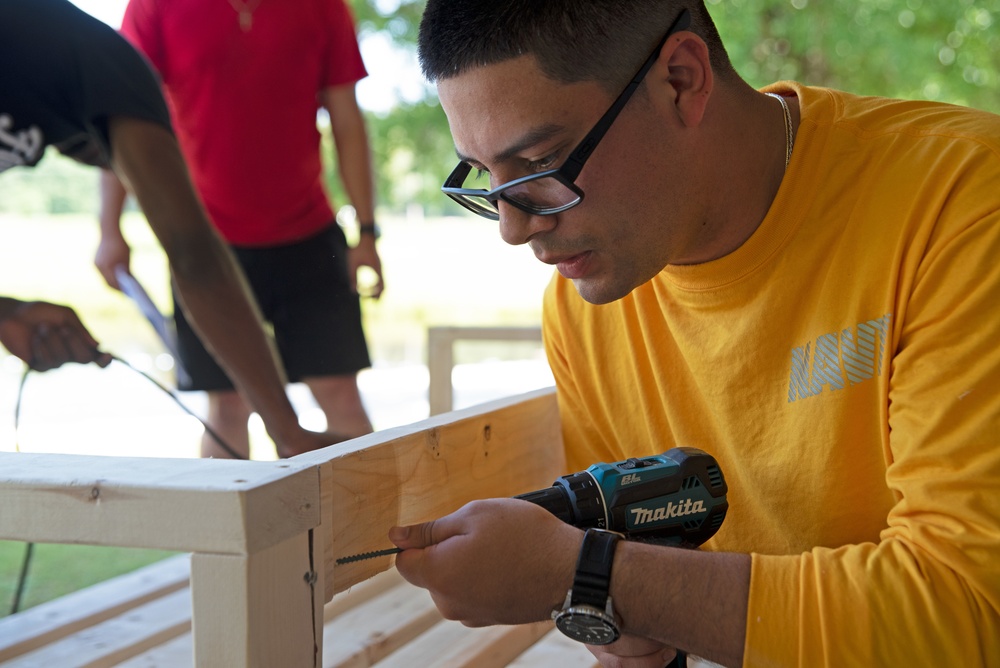 Sailors Volunteer at Camp Conquest during Navy Week Memphis