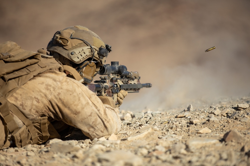 13th MEU BLT Conduct Range 410