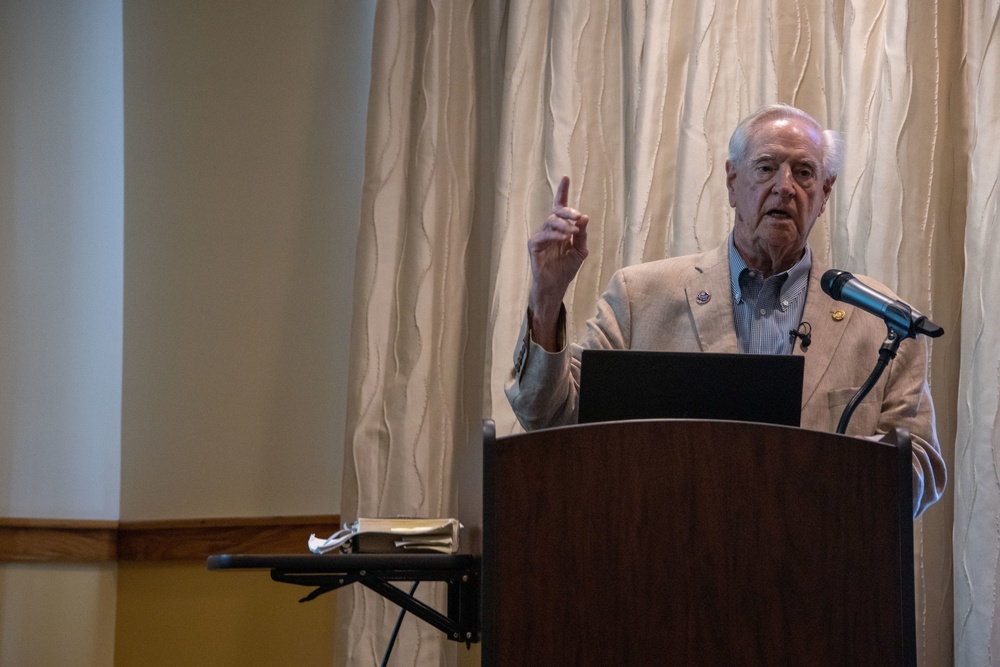 MCAS Beaufort H&amp;HS host Dr. Lawrence Rowland