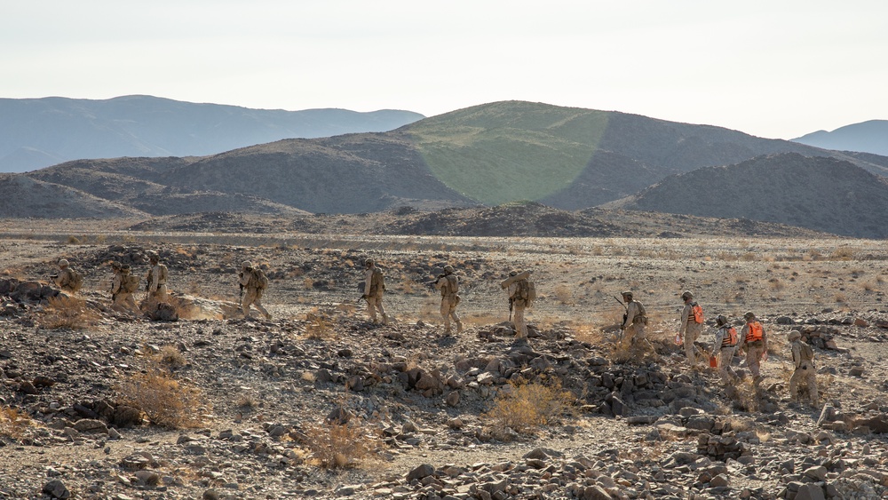 13th MEU BLT Conduct Range 410