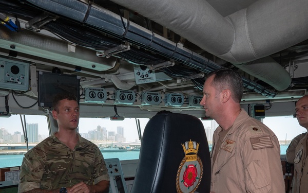 VP-46 tours HMS Montrose