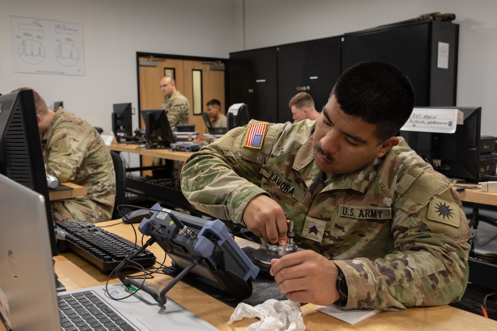 1st Battalion, 222nd Aviation Regiment AIT Students Conduct Practical Exercises