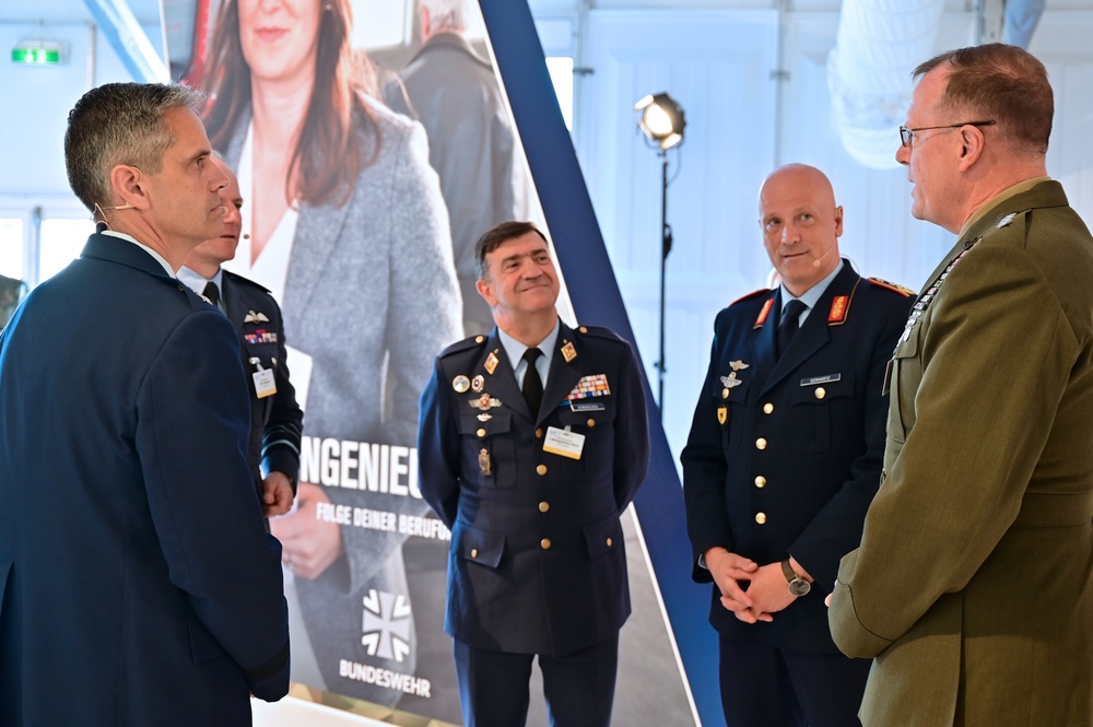 Lt. Gen. Basham visits ILA Berlin