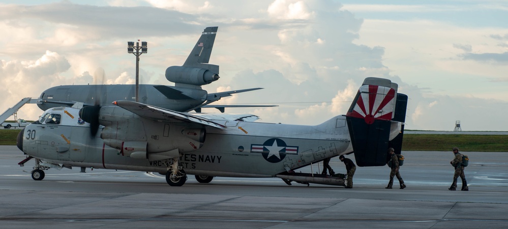 Explosive Ordnance Disposal Mobile Unit 5 conducts parachute insertion operations in support of Valiant Shield 2022