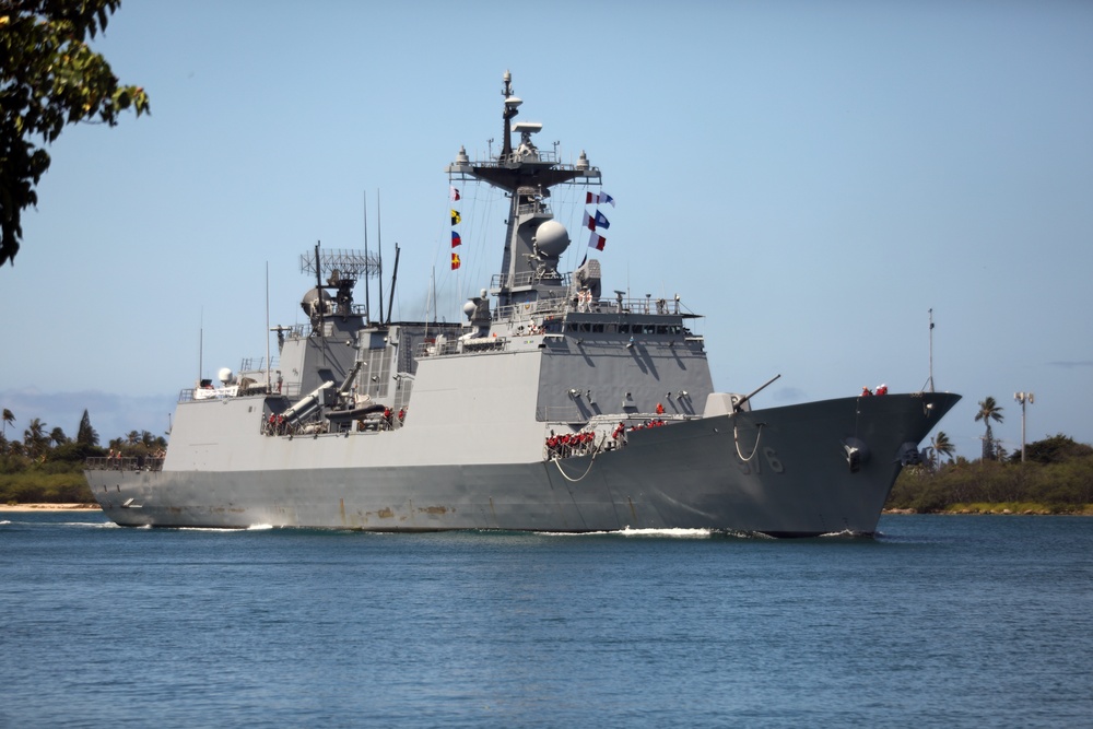 ROK Ships Arrive for RIMPAC 22