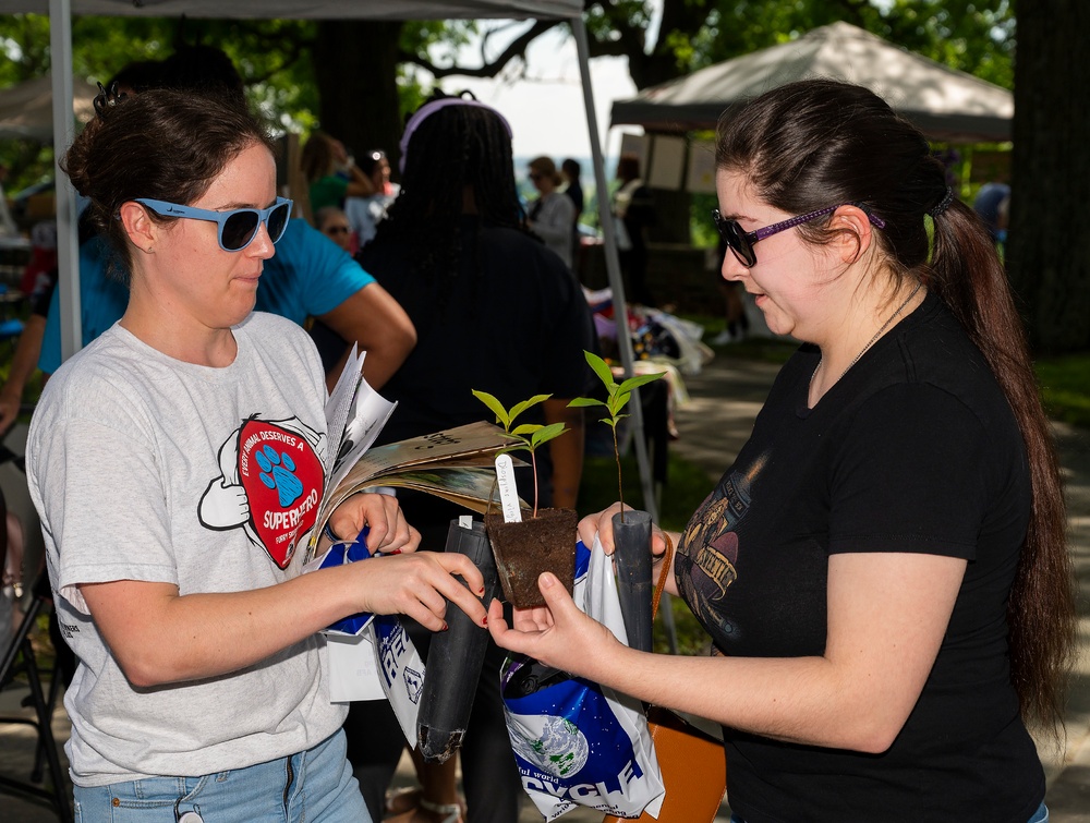 Wright-Patt Pollinator Expo creates buzz on and off base