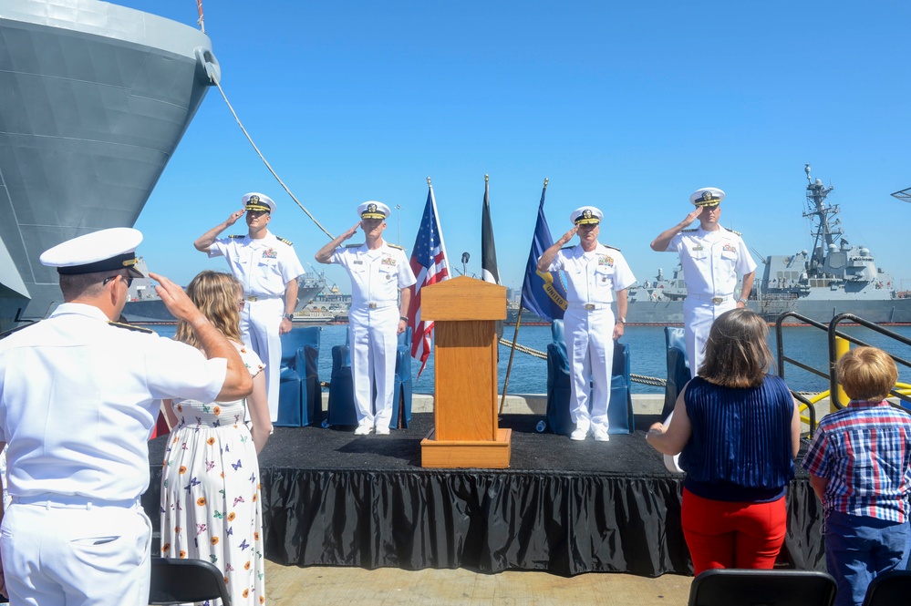 COMLCSRON ONE Holds Change of Command Ceremony