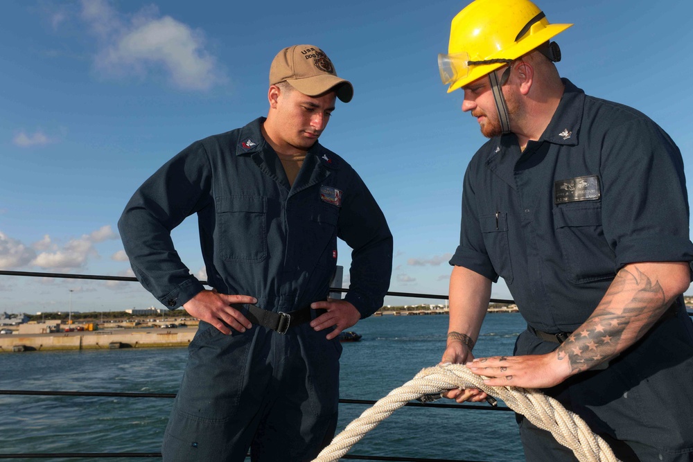 USS Cole Conducts gets underway in Rota, Spain