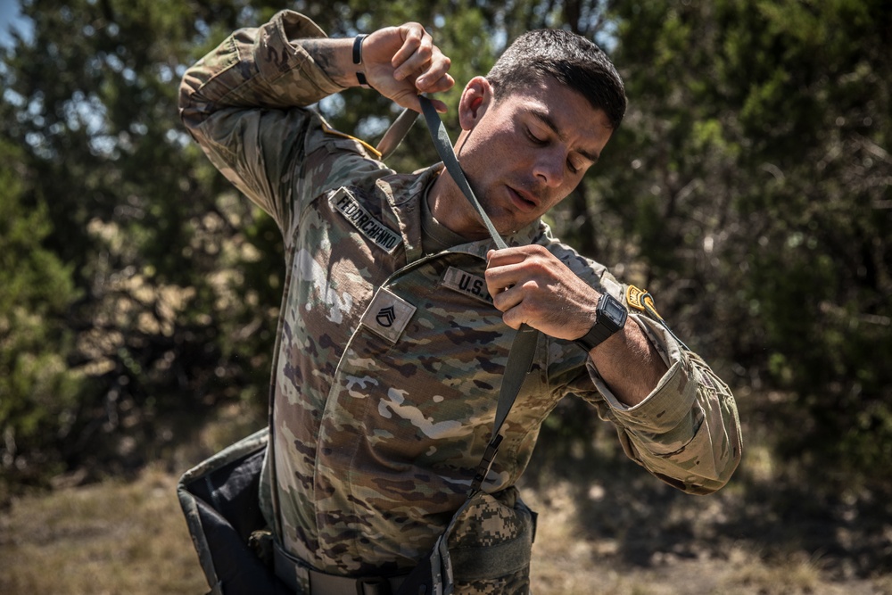 Soldiers compete in the III Armored Corps Best Squad Competition 2022