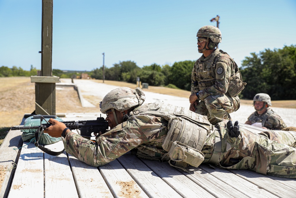 Soldiers compete in the III Armored Corps Best Squad Competition 2022
