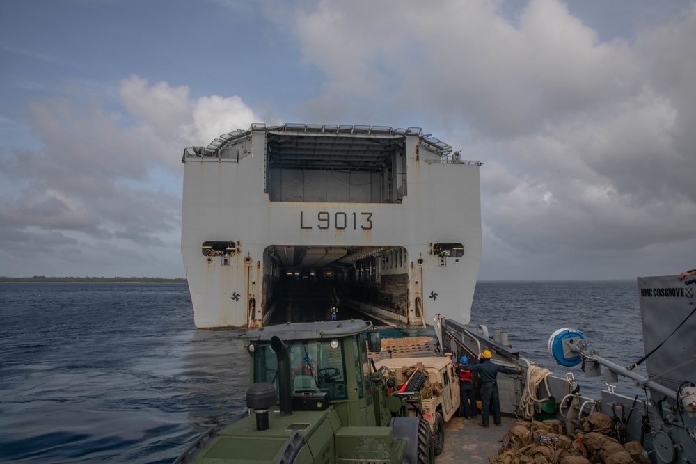 Stern gate marriage with the French Navy Mistral