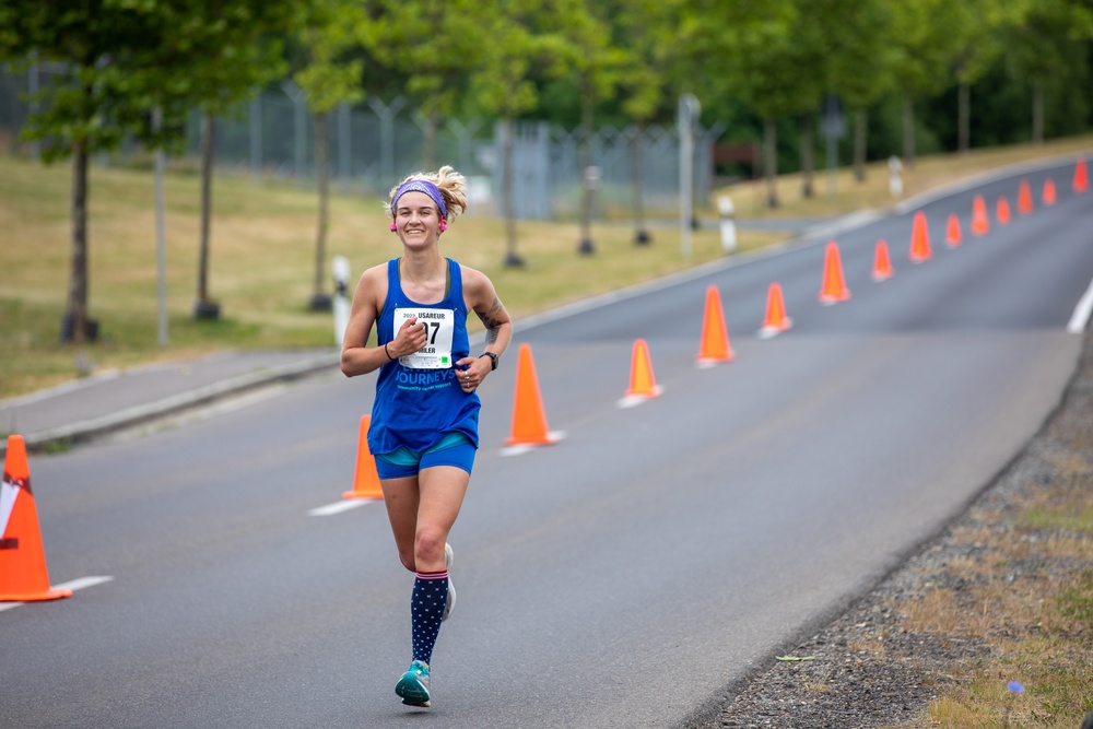 Runners race for a spot in the Army Ten Mile qualifier