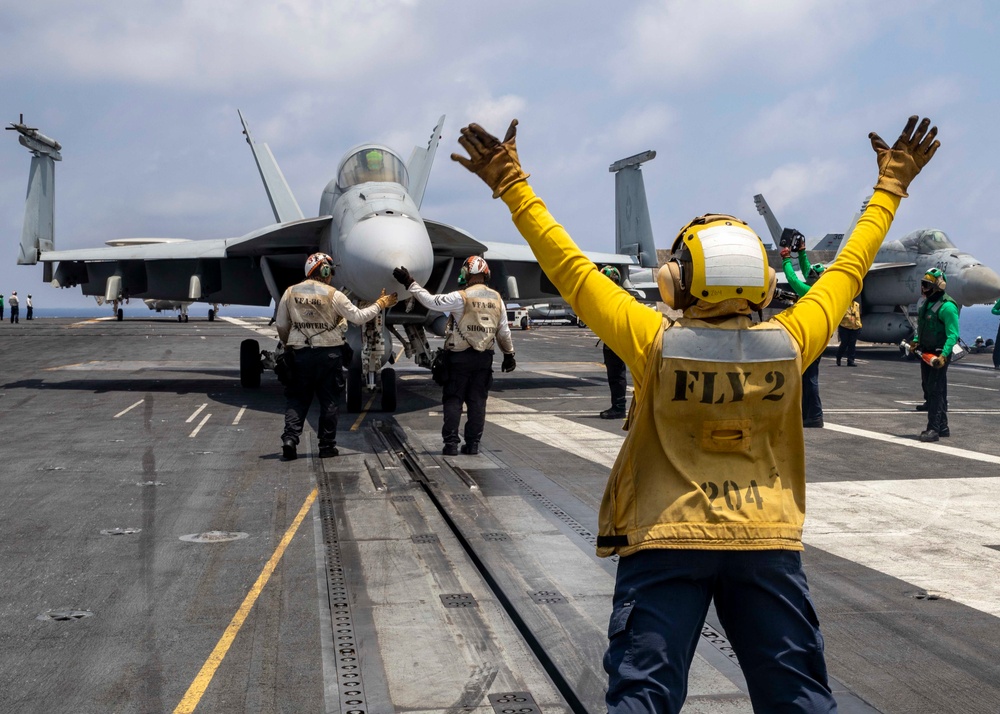 Flight Operations Aboard USS George H.W. Bush (CVN 77)