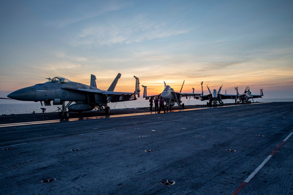 Flight Operations Aboard USS George H.W. Bush (CVN 77)