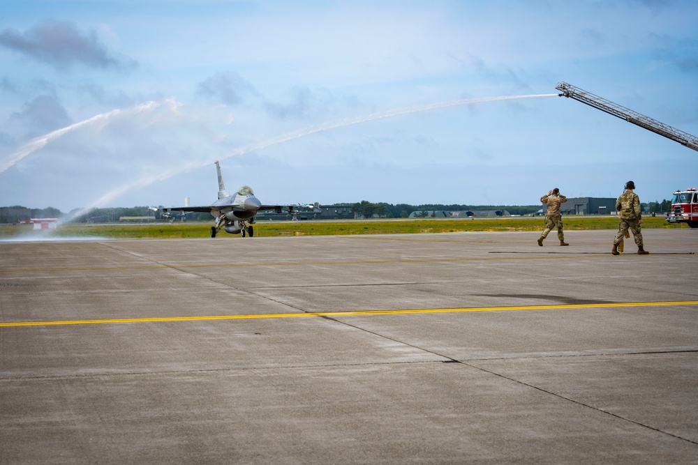 35th Fighter Wing Commander's Final Flight