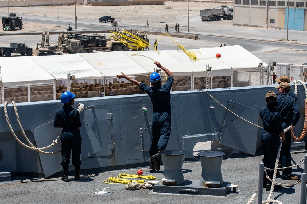 USS Arlington arrives in Tunisia for African Lion 2022
