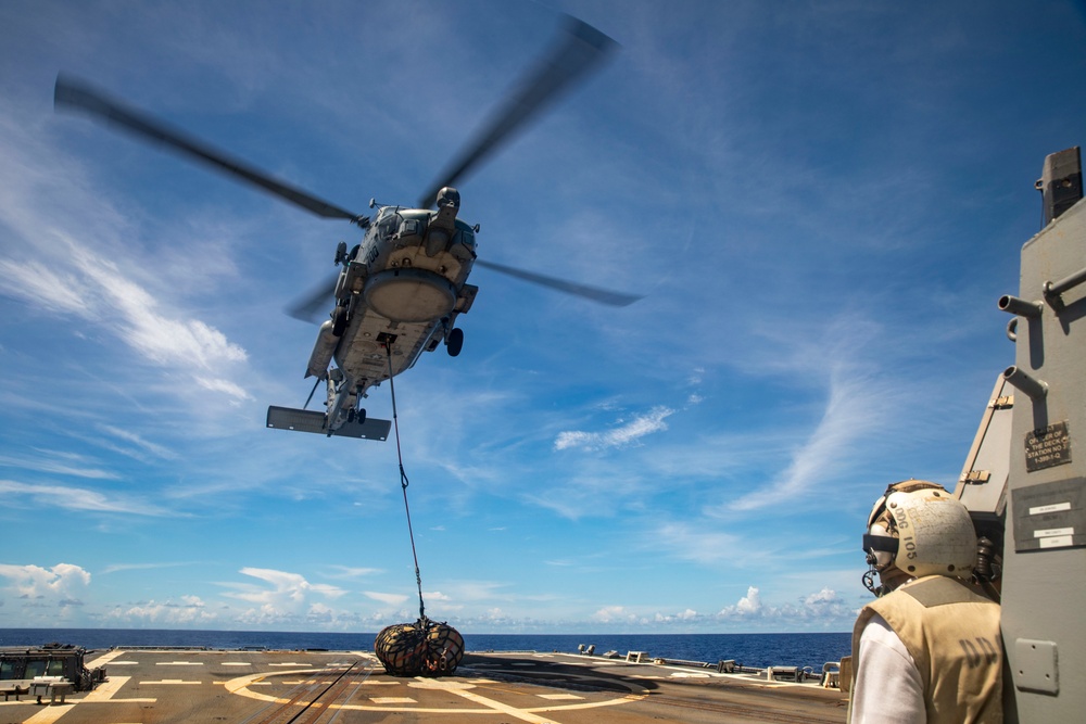 Sailors Aboard USS Dewey (DDG 105) Conduct Vertical Replenishment Training