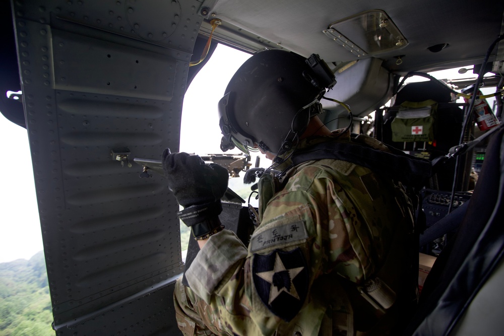 Doors off, guns out: 2-2 Assault Helicopter Battalion conducts aerial gunnery
