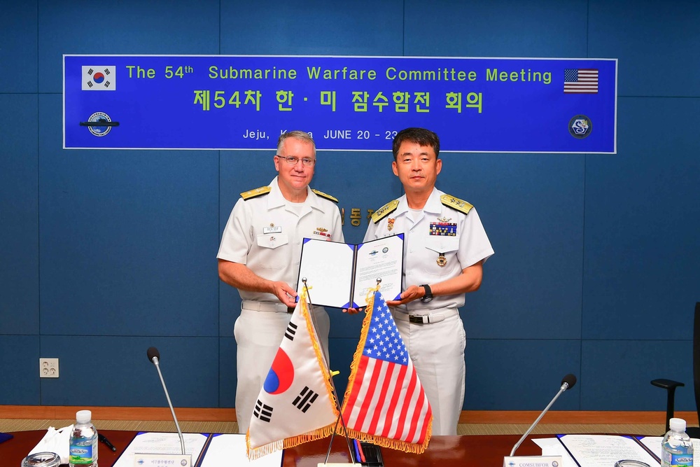 CTF 74 Attends Submarine Warfare Committee Meeting in Jeju, South Korea