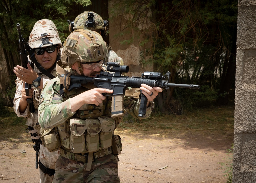 Japan, U.S. conduct close-quarters combat training in Djibouti