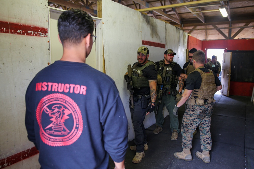 MCSFR CQB Instructors Train Alongside Organization Operators