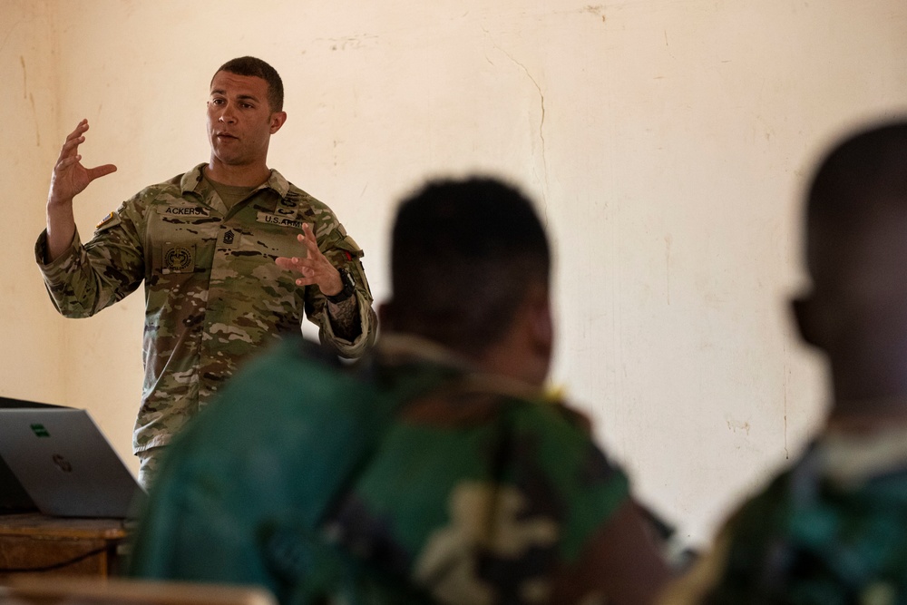 Nighttime Movement Training in Dodji, Senegal during African Lion 2022