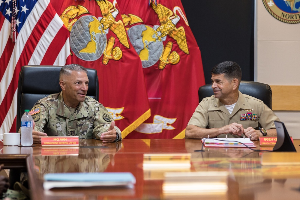 JTF-CS CG visits MARFORCOM