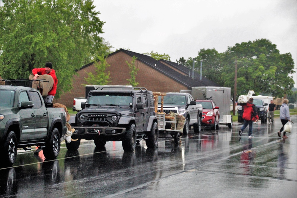 Fort McCoy holds June 2022 NAF sale