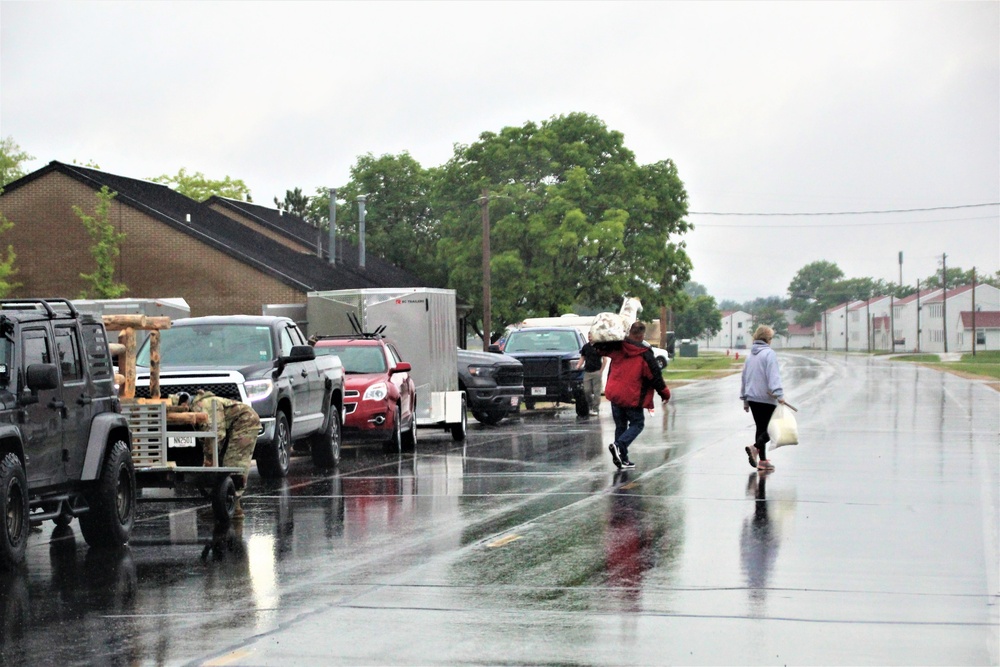 Fort McCoy holds June 2022 NAF sale