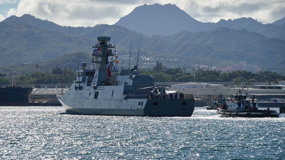 Mexican Navy frigate ARM Benito Juarez (F-101) arrives at Pearl Harbor for RIMPAC 2022