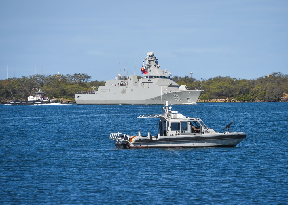 Mexican Navy frigate ARM Benito Juarez (F-101) arrives at Pearl Harbor for RIMPAC 2022