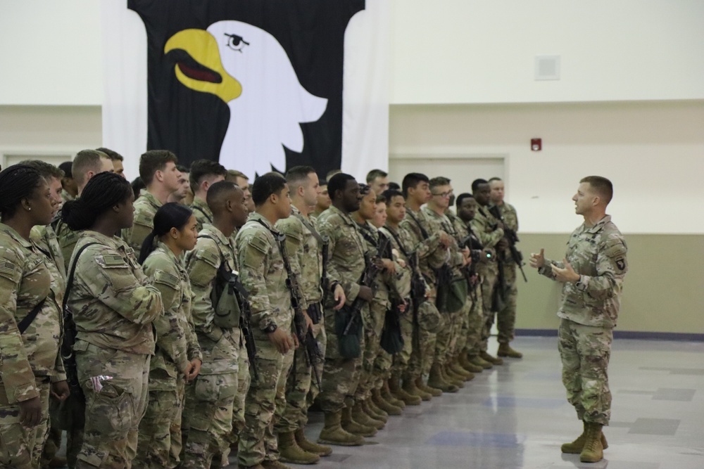 Elements of 101st Airborne Division join Strike on deployment to Europe