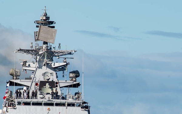 Indian Navy Frigate INS Satpura (F48) arrives to Pearl Harbor for RIMPAC 2022