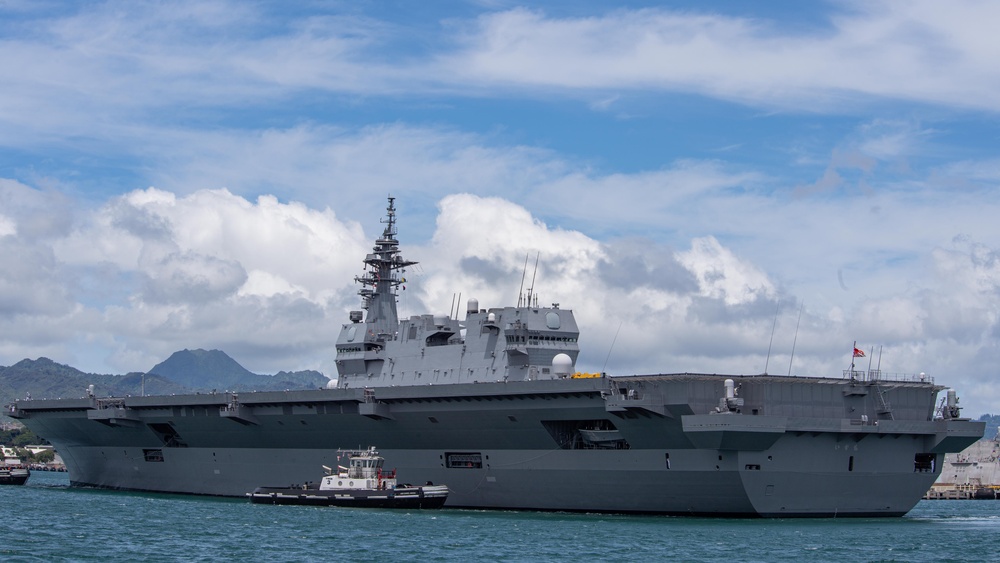 Japan Maritime Self-Defense Force Helicopter Destroyer JS Izumo (DDH-183) arrives at Pearl Harbor for RIMPAC 2022