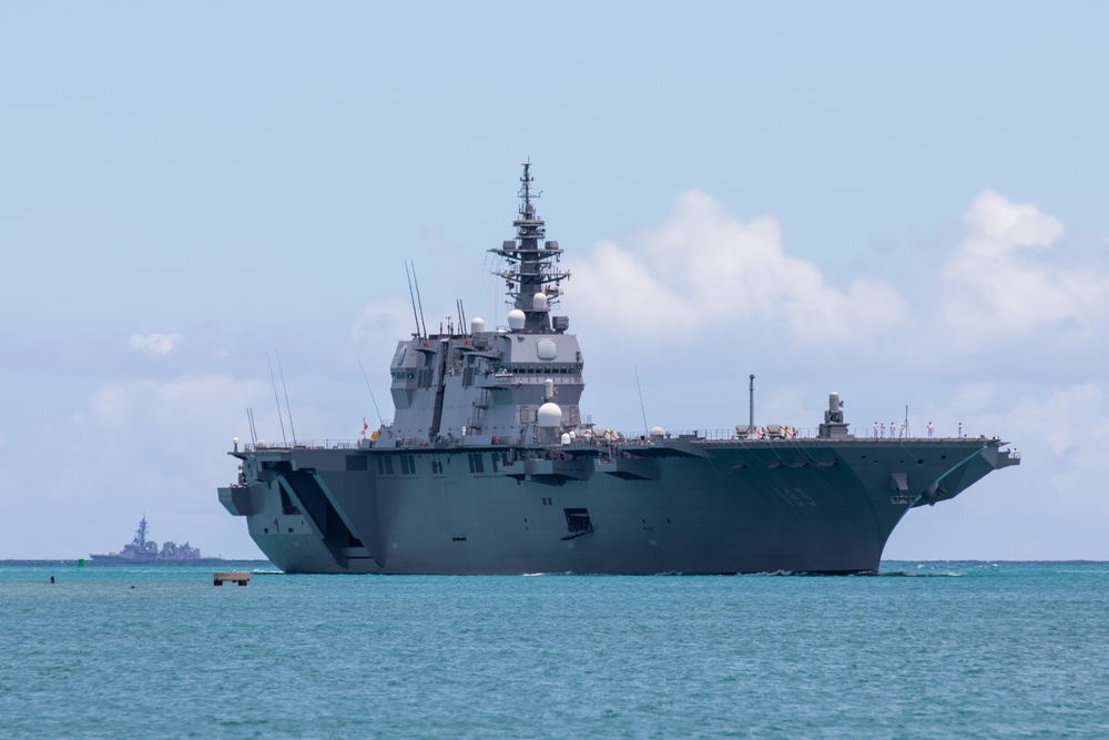 Japan Maritime Self-Defense Force helicopter destroyer JS Izumo (DDH-184) arrives at Pearl Harbor for RIMPAC 2022