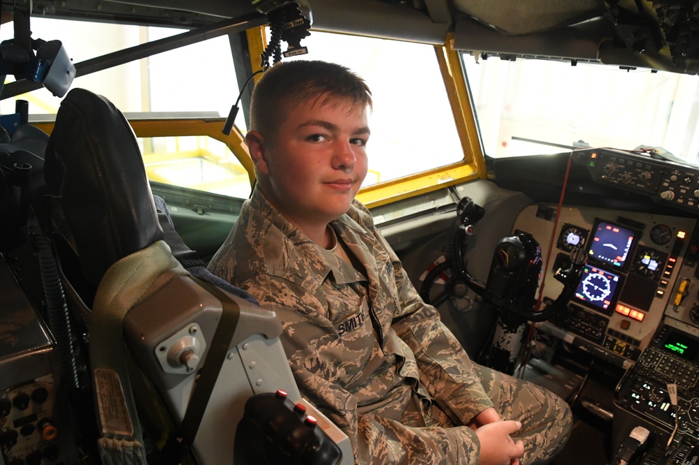 Interior Alaska JROTC visits 168th Wing