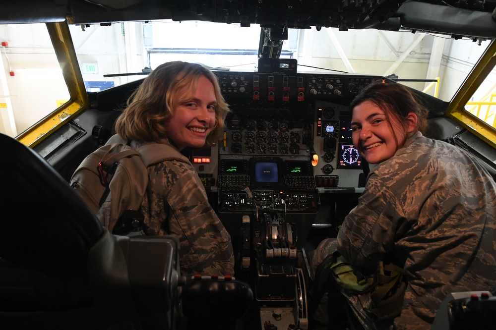 Interior Alaska JROTC visits 168th Wing