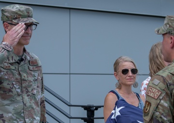 Safe/connected: commander says goodbye